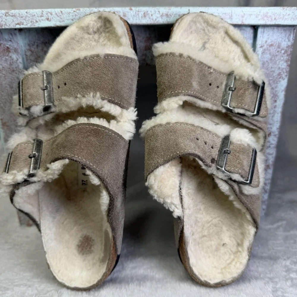 Birkenstock Arizona Shearling Sandals Womens 37 Taupe Suede Double Strap Slides
